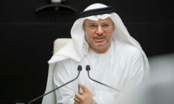 قرقاش: تنش‌ها با ایران باید از راه دیپلماتیک حل شود؛ منطقه تحمل درگیری جدید ندارد