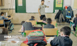 صدور احکام جدید ارتقاء رتبه بیش از ۱۸۵ هزار معلم؛ پرداخت با حقوق اسفند