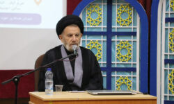 نماینده ولی‌فقیه در لرستان: آینده ایران در کلاس‌های درس ساخته می‌شود