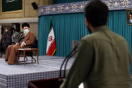 دانشجویان در دیدار با رهبر انقلاب چه گفتند؟