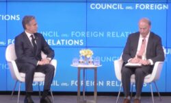 علاقه‌مند به یافتن مسیرهای دیپلماتیک با ایران هستیم