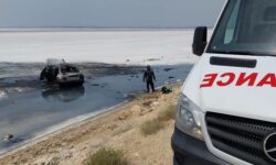 خانواده گرفتار در آب‌های نمکی بوشهر نجات یافت