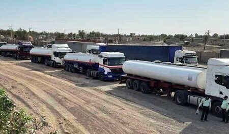 طالبان تانکرهای بنزین ایران را پس فرستاد!