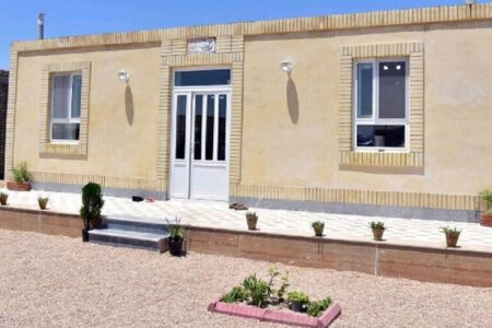 نیازمندان بوشهری ۱۰۰ میلیون برای ساخت مسکن دریافت می‌کنند