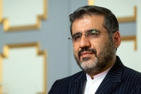 وزیر فرهنگ و ارشاد به دشتستان سفر می‌کند