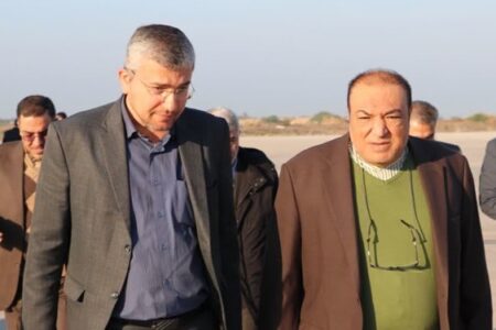 معاون دیپلماسی اقتصادی وزارت امور خارجه به دشتستان سفر کرد