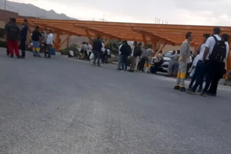 تجمع کارگران پیمانکاری پارس جنوبی برای چهارمین هفته متوالی