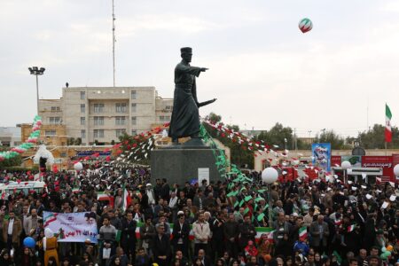 اعلام آمادگی ساکنان استان بوشهر برای شرکت در راهپیمایی یوم الله ۲۲ بهمن