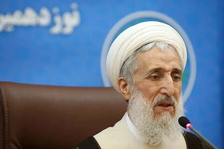 یک حقوقدان به کاظم صدیقی: شما که نگران اعتقاد جوانان هستی، کل اسناد و مدارک را منتشر کن!