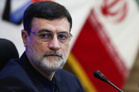 دریافت مجوز استخدام ۳۲ هزار نفر از فرزندان شهدا و ایثارگران