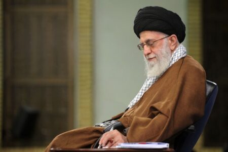 رهایی ۲۹ نفر از اعدام قطعی و آزادی ۵۳ محکوم امنیتی ؛ جزئیات عفو مقام معظم رهبری