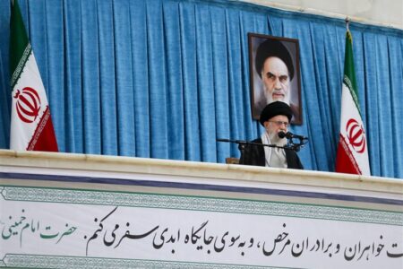 امام خامنه‌ای: صهیونیستها از طوفان الاقصی نجات پیدا نمی‌کنند