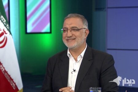زاکانی دعوت برای مناظره با روحانی را پذیرفت + عکس