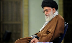 چه کسانی نمی‌خواهند سخنان رهبر انقلاب را در مورد فضای مجازی بفهمند؟!