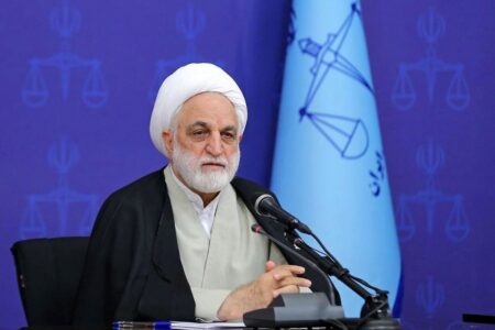 ورود دستگاه قضا به ماجرای وام عشقی؛ سازمان بورس در انتظار تعیین تکلیف+ ویدیو
