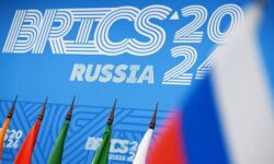 بریکس در آمادهباش؛ صف آرایی چین، روسیه و ایران در برابر آمریکا/ پشت پرده سفر پزشکیان به کازان