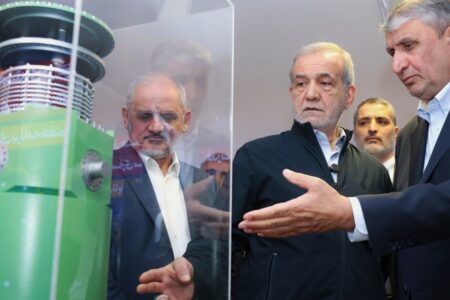 رسانه‌های خارجی درباره تاخیر مذاکرات ایران و آمریکا: انفجار بندر رجایی یا تصمیمات جدید دولت ترام‍پ؟