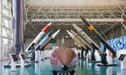 ایران تا چه زمانی برای شلیک موشک‌ توانایی دارد؟ | الجزیره خبر داد