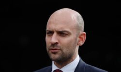 وزیر خارجه فرانسه: سیگنال‌های روشنی از ايران دریافت کرده‌ایم که آمادگی برای گفت‌وگو، مشروط بر برقراری آتش‌بس را تأیید می‌کند