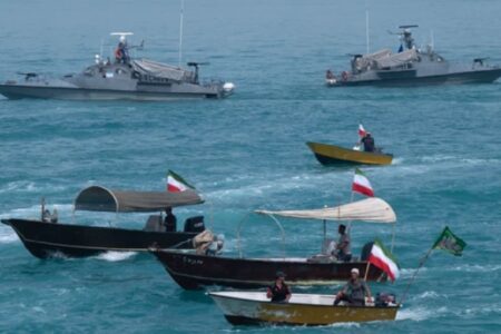 پایان سفر سه‌روزه فرمانده ارتش پاکستان به ایران/رویترز: مذاکرات واشنگتن و تهران ممکن است به «یادداشت تفاهم اولیه» منجر شود