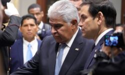 پاناما به مشارکت در طرح «کمربند و جاده» چین پایان می‌دهد