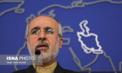 ننگ شکست از مقاومت برای آمریکا و اسرائیل با برخی از نمایش‌های بی‌ارزش پاک نخواهد شد