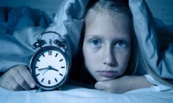 خواب ناکافی، خطر ابتلا به فشار خون را در نوجوانان افزایش می‌دهد