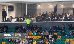 باران بارید، نورافکن آزادی خاموش شد/ ثروت قلعه‌نویی!