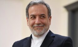 عراقچی وارد رم شد