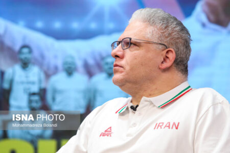 مانولوپولوس در ایسنا: برای تغییر فرهنگ بسکتبال ایران آمده‌ام/ مثل حدادی ۱۰۰ سال یک بار می‌آید