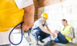 تبعات صدای بیش از حد محیط کار بر سلامت / تشدید معاینات شغلی در دستور کار وزارت بهداشت