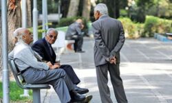 افزایش حقوق‌بگیران صندوق بازنشستگی کشوری/ میانگین سن بازنشستگی بیمه‌شدگانِ این صندوق؛ ۵۲ سال