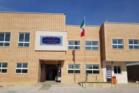 بیش از ۶۵۰۰ کلاس درس جدید در سیستان و بلوچستان ساخته می‌شود/
استان در انتهای جدول سرانه فضای آموزشی قرار دارد