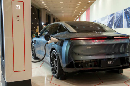 جنگ قیمت خودروهای برقی بزرگتر از همیشه شد