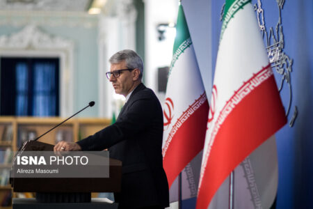 ادای احترام بقائی به شهدای جنایت رژیم صهیونیستی در آستانه اشرفیه