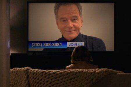 والتر وایت و دیگران در تبلیغ یک سریال جدید