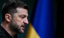 پالتیکو: ٢ گزینه پیش روی زلنسکی چیست؟