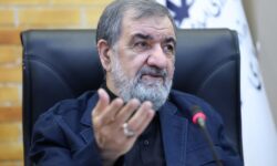 محسن رضایی: کشور نیازمند اصلاح در حکمرانی اقتصادی است/ کرمان ظرفیتهای ثروتآفرین فراوانی دارد