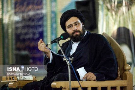آیت‌الله خامنه‌ای محبوبترین فرد در ایران است/ هدف اسرائبل تجریه ایران است