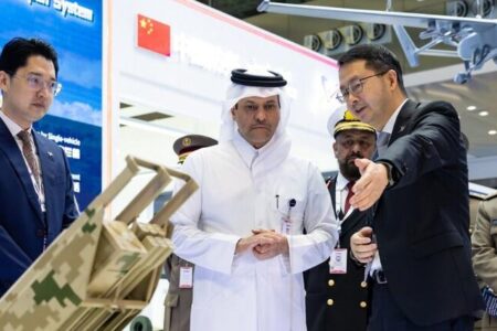 امارات ۱۱ قرارداد نظامی در ۲ نمایشگاه در ابوظبی امضا کرد