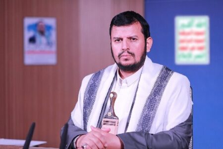 رهبر انصارالله یمن: آمریکا و اسرائیل سرمنشأ شرارت در منطقه هستند