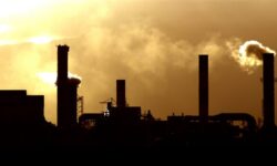 میزبانی رایگان دشتستان از چاههای نفتی/ حق آلایندگی پرداخت شود