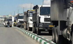 تردد وسایل نقلیه سنگین در محورهای استان بوشهر ممنوع شد