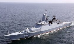 غول چینی با تخصص شکار اف-۳۵ در ایران | پرندههای پنهان کار راه فرار ندارند!