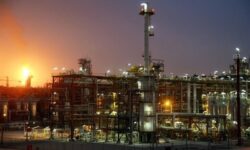 ثبت رکورد تولید روزانه ۷۰۶ میلیون متر مکعب گاز در پارس جنوبی