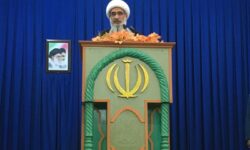 امام جمعه بوشهر: مسئولان به وظیفه قانونی خود در موضوع عفاف و حجاب عمل کنند