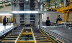 شرکت‌های نفت و گاز، نیاز خود را از واحد‌های تولیدی استان بوشهر تامین کنند