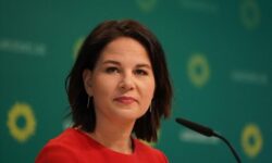 صف اروپاییها پشت دروازه پکن/ وزیرخارجه آلمان هم به چین میرود