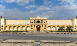 کاروانسرای مشیرالملک برازجان مرمت میشود