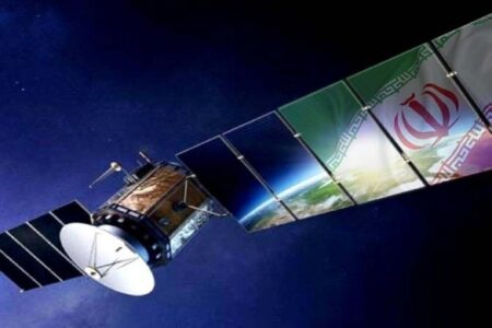 آغاز تصویربرداری ماهواره خیام برای مقابله با زمین‌خواری